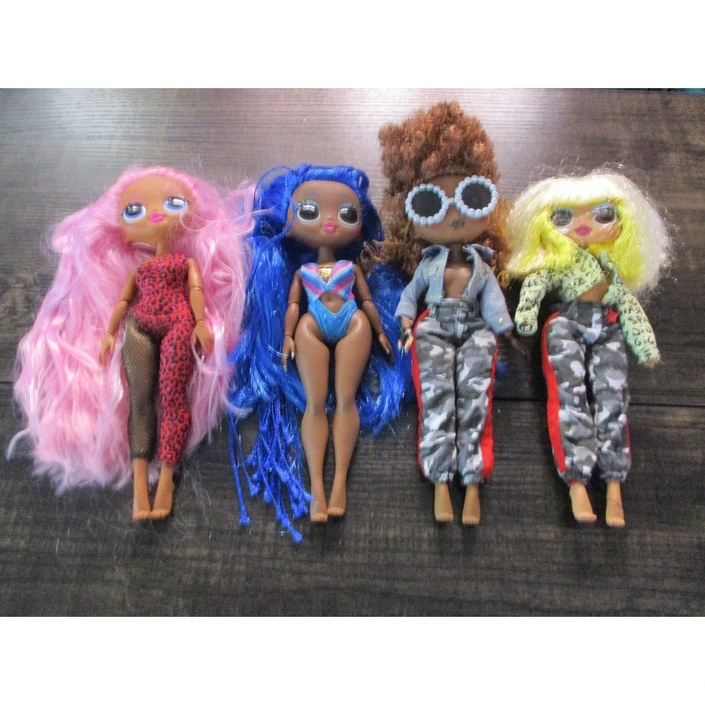 LOL Surprise OMG Fashion Doll Lot 4 Dolls Pink Blue Hair Camo Outfits MGA 100067